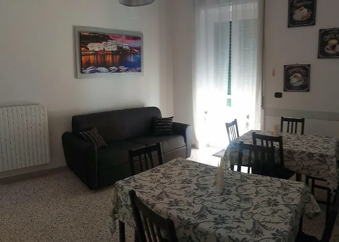 Oda ve Kahvaltı Malaga Salerno
