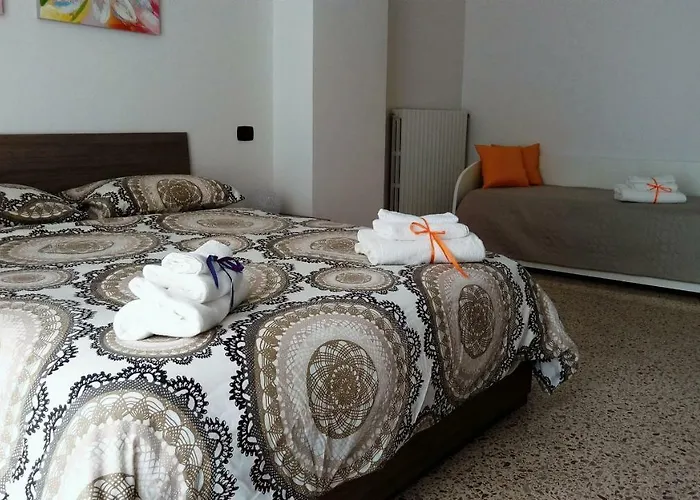 Alojamento de Acomodação e Pequeno-almoço Malaga *